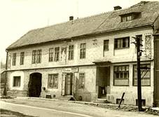 http://www.doubravnik.cz/pics/dum_cp_79_1968.jpg