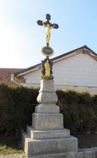 Wayside cross in m, Teb District.JPG