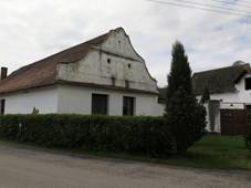 Kleaty, venkovsk usedlost p. 1.jpg