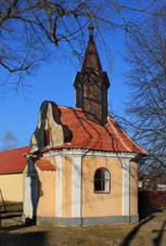 Sviny, Kundratice, chapel 2.jpg