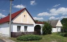 Country Baroque in Luznice village in summer 2011 (3).JPG