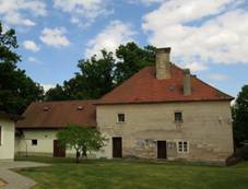 Lunice, dvr Rombersk bata.JPG