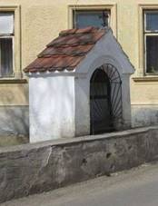 Kaplika na most v Maicch (Q80460610).jpg