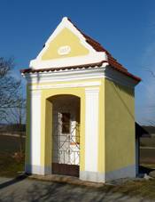 pec, wayside shrine 01.jpg