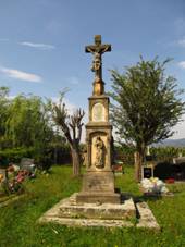 Bl, kruxifix na hbitov (1).jpg