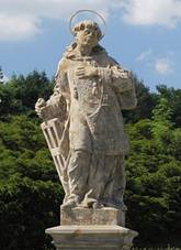 https://upload.wikimedia.org/wikipedia/commons/thumb/3/33/Radimovice_statues_2014.JPG/1280px-Radimovice_statues_2014.JPG