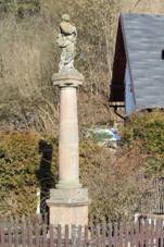 Sloup se sochou P. Marie, Tt 2013-03-16 01.JPG