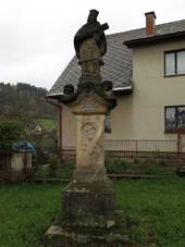 Vesec, socha svatho Jana Nepomuckho.jpg