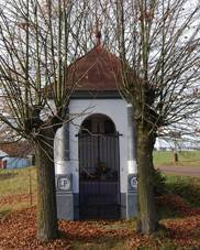 Hosty, kaplika (4).JPG