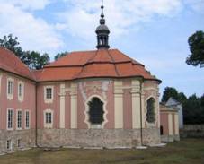 Kolodje nad Lunic - zmeck kaple - panoramio.jpg
