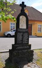 Pomnk padlch farnk - Ktnov.jpg