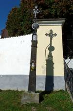 B�l� H�rka, kostel 08.jpg