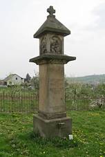 Borice, hbitov, pomnk.jpg