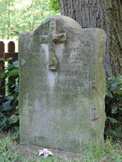 Buchlovice, Smraavka, kmen U Zabitho (2013-07-04; 02).jpg