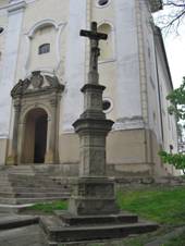 Bzenec, k u kostela.JPG