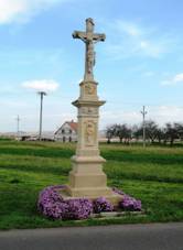 Knpole, krucifix.JPG