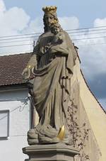 Kudlovice, socha Panny Marie.jpg