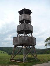 Rozhledna Modra 2.JPG