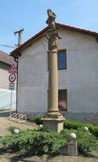 Stbrnice (UH), sloup.jpg