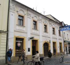 Uhersk Hradit, dm U Labut.jpg