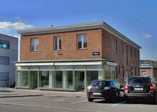 File:Zln, tefnikova 2986.jpg