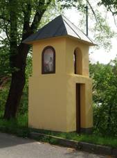 Bzov (Bojkovice), zvonice.JPG