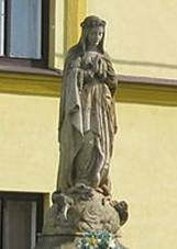 Hrdek na Vlrsk drze, socha Panny Marie.jpg
