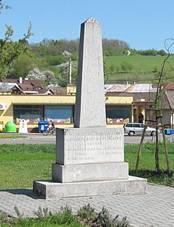 Hivnv jezd, pomnk.jpg