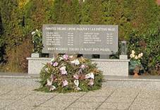 Lipov (ZL), pomnk.jpg