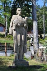 Pustevny2013socha.jpg