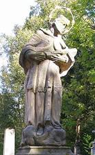 Socha sv. Jana Nepomuckho (Liptl).JPG