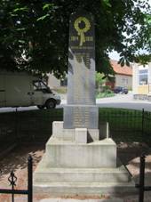 Habrovany pomn�k 1. v�lky.JPG