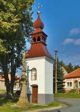 Nves s kaplikou (2014)