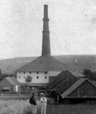 http://www.fabriky.cz/coajak/cihelna/hrusov_cihelna_hoffmann.jpg