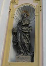 File:Kostel Panny Marie na Chlumku, Lu�e 8.JPG
