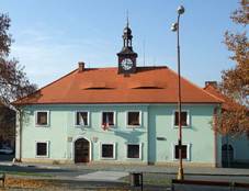 File:Lu�e radnice N�m�st� plk. Koukala �p.1 DSCF5260.jpg