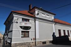 Sokolovna z roku 1925 v Dolsk� ulici