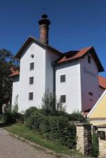 Are�l b�val�ho pivovaru v m�stn� ��sti Ko�umberk