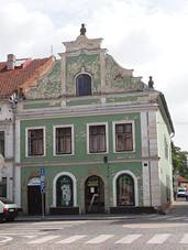 File:Vysok Mto, Tmova .p. 107, 09-2012.JPG