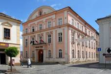 File:Mohelnice - Old city hall.jpg