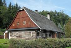 File:Horni Borikovice A. ChalupaUSilnice.jpg