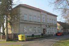 BÅ™vany Å¡kola.JPG