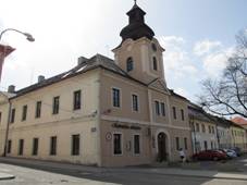 Bochov - radnice.JPG