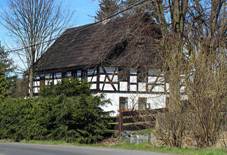 Dlouh Lomnice s cukrrnou