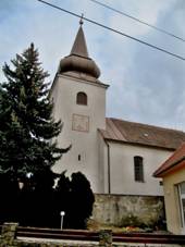 Plenkovice, kostel, slunen hodiny.jpg