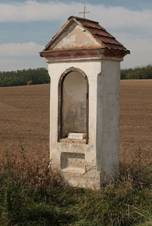 Pravice, vklenkov kaplika u jin cesty (4110).jpg