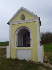 Strachotice - kaplika 02.jpg